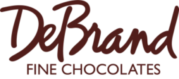 Debrand 300x132 Logo
